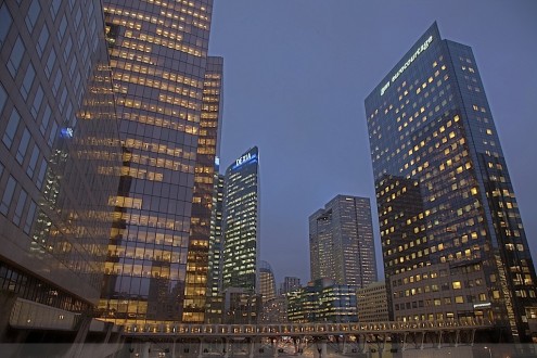 Bureaux de la Defense en HDR Paris