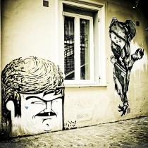 Design urbain dans une ruelle à Montmartre, Paris