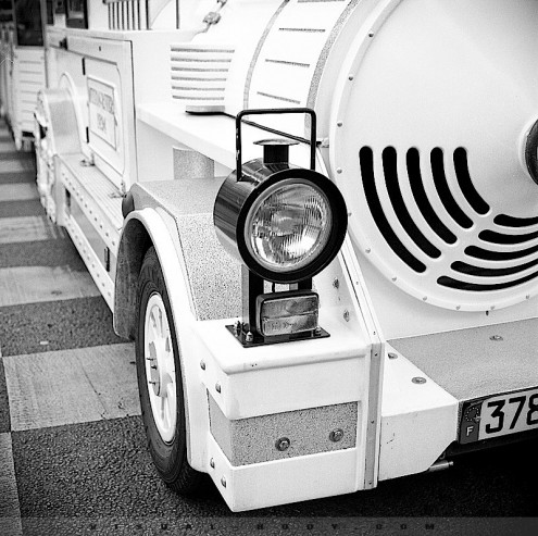 Petit train pour touriste à Pigalle, Paris