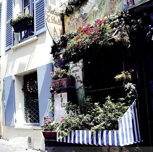 Ruelle typique de Montmartre, Paris