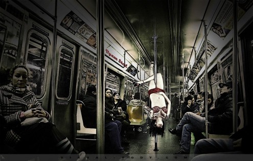 Danseuse dans le métro - Urban Life II