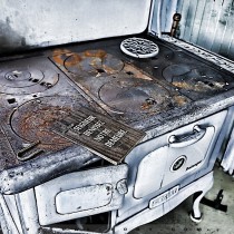Maison abandonnée - Poele