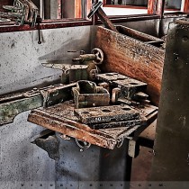 Negro Community Center - outils divers