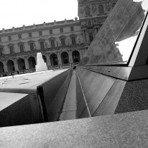 Pyramide du Louvre, Paris